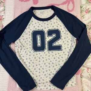 No Boundaries Navy and Cream Ribbed Top